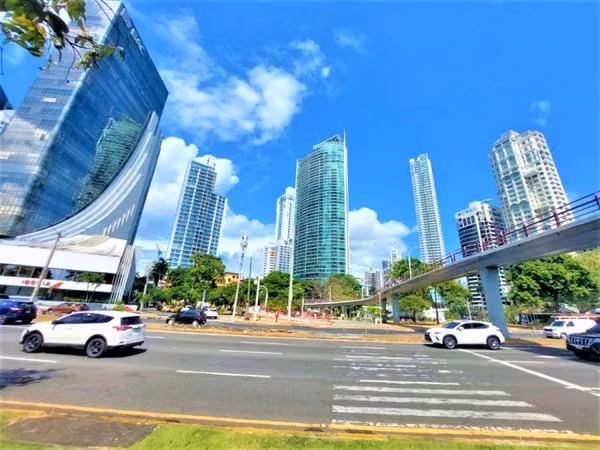 Hermoso apartamento amoblado para alquiler en Allure Bella Vista