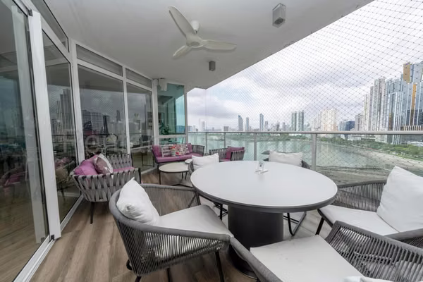 Venta de Apartamento en Paitilla 26*6149Mfk