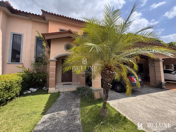 SE VENDE CASA DUPLEX EN PH VERSALLES, JUAN DIAZ (21)