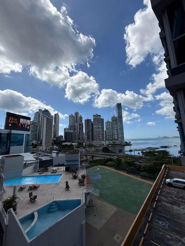 GREAT APARTMENT IN AVENIDA BALBOA FOR SALE