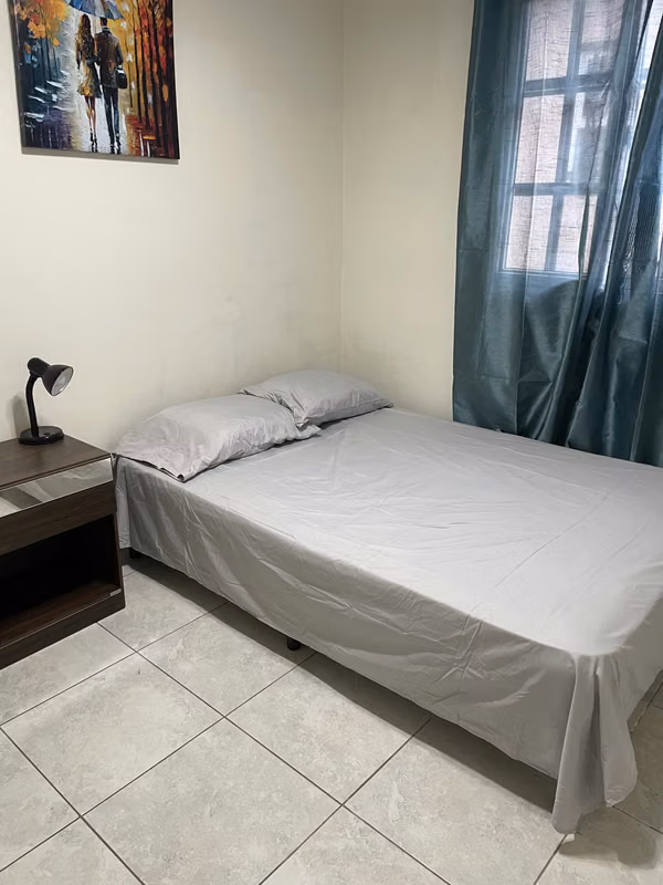 ALQUILO CASA AMOBLADA COMODA EN PENONOME