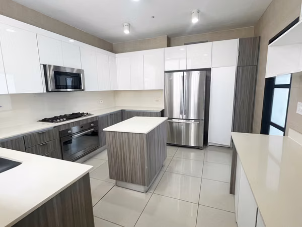 SE VENDE APARTAMENTO EN PH MANDARIN BAY SAN FRANCISCO