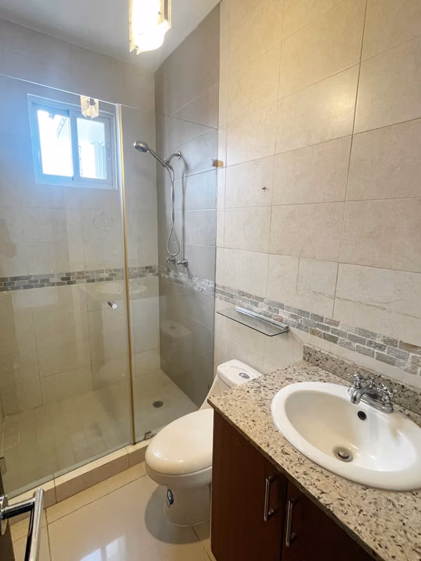 SE VENDE APARTAMENTO EN PH MANDARIN BAY SAN FRANCISCO