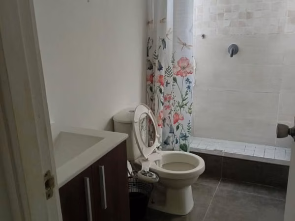 APT-ALQ-Amoblado-2REC-1BAÑO-PH The Coronated Floreste