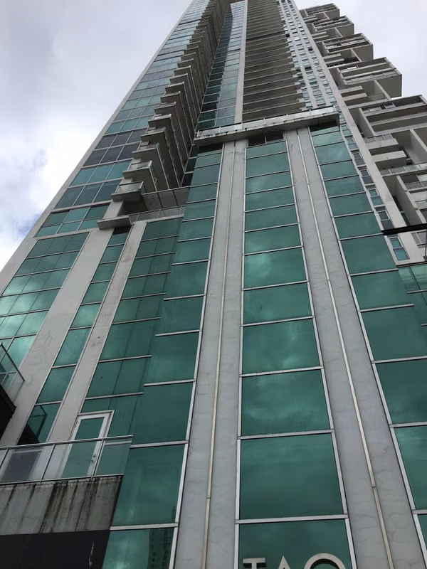 Ph Tao Tower