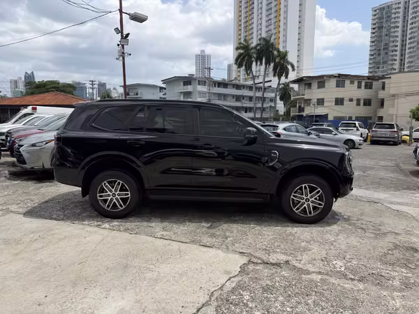 Ford Everest 2023