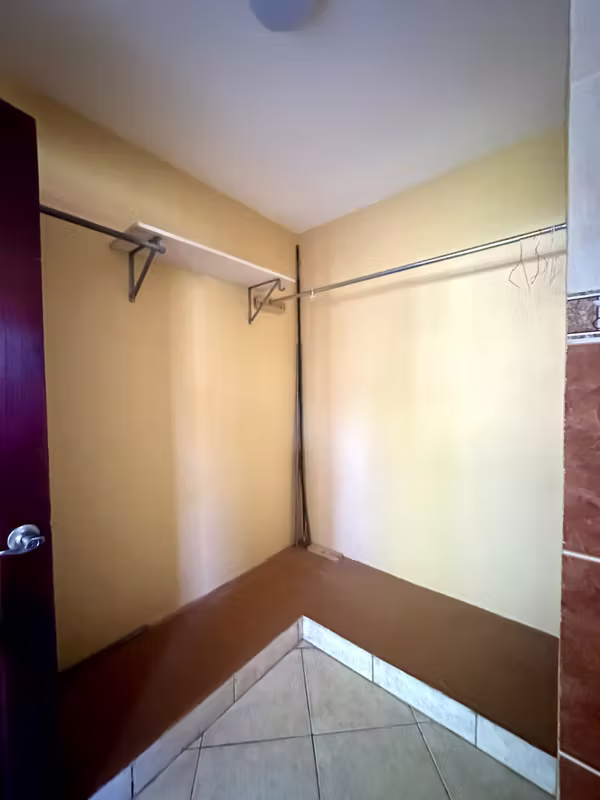 SPACIOUS HOUSE FOR RENT IN EXCELLENT RESIDENTIAL AREA IN DAVID