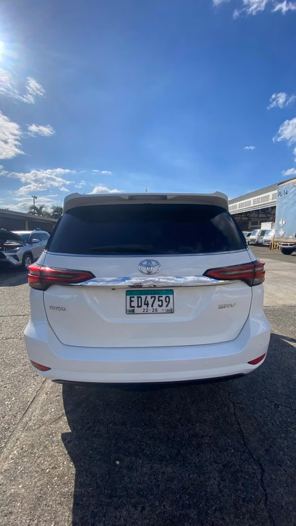 TOYOTA FORTUNER 2022