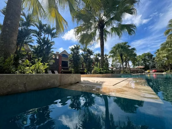 Apartment for sale in Embassy Club