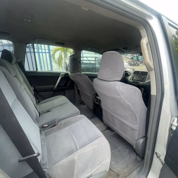 Toyota Land Cruiser Prado 2013 gasolina