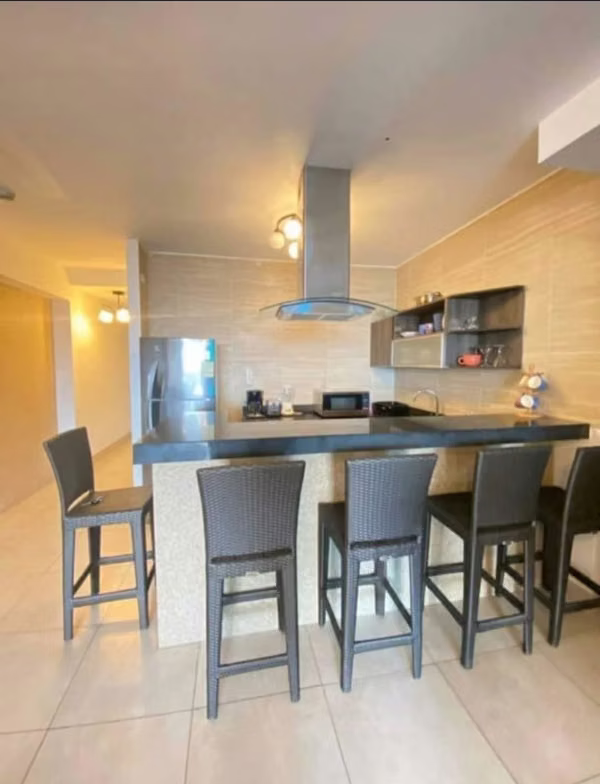 Sell Amoblado Apartment in front of the beach in Gorgona