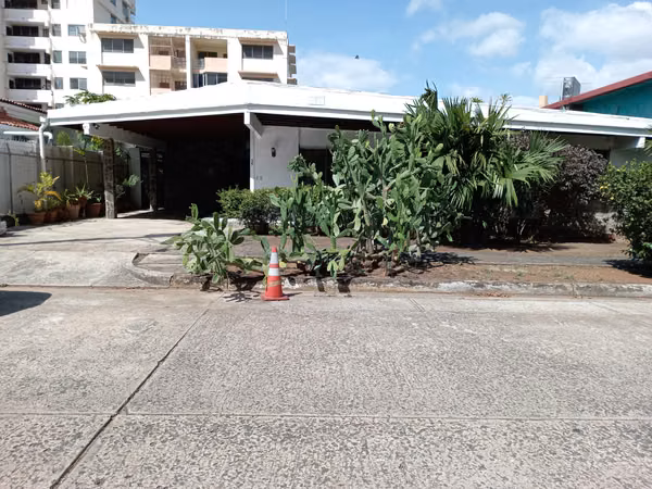 VENTA DE CASA, sector Obarrio, corregimiento Bella Vista