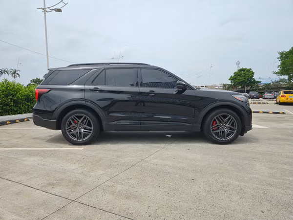 Ford Explorer ST