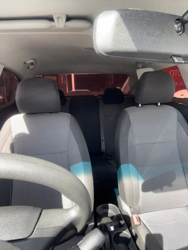 HYUNDAI ACCENT / AL CONTADO O FINANCIADO