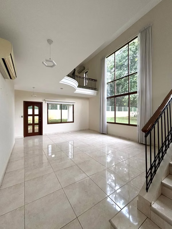 FOR SALE STUNNIG SINGLE FAMILY HOUSE IN CLAYTON