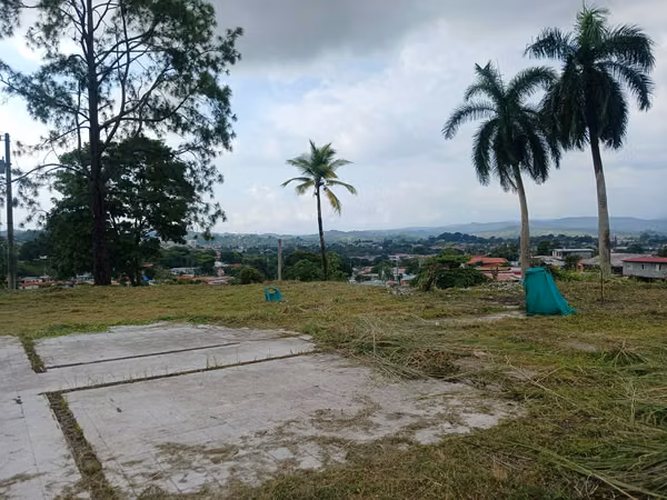 Se vende terreno en Milla 8 Via Transistmica - cerca de Estacion Metro