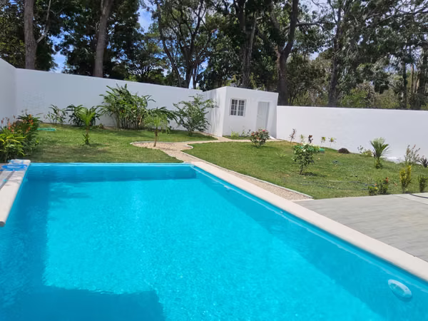 New Turnkey Villa Luxury Finishes &amp; Direct Access to Coronado Golf Course