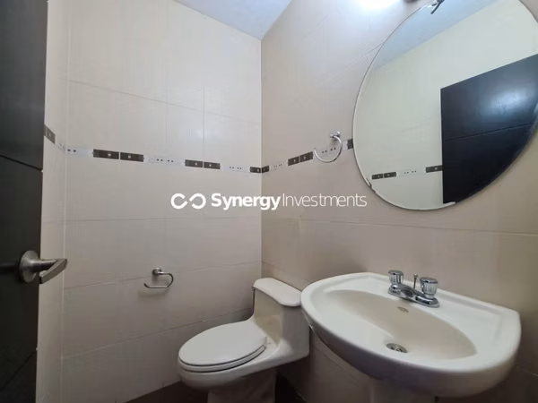Apartment for Rent in Avenida Balboa