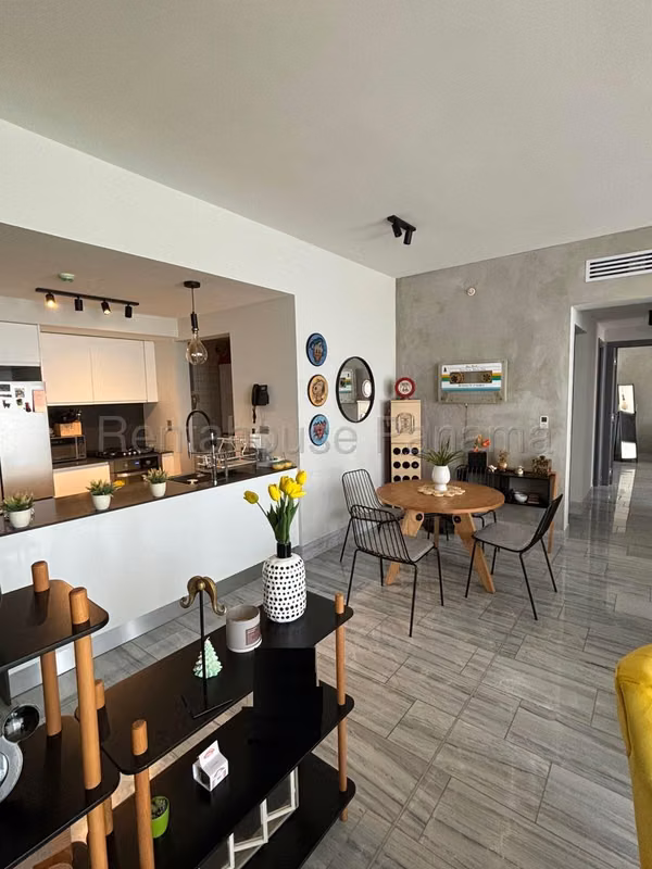 Apartment for Sale in Bellavista LA26-8219