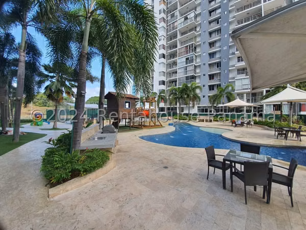 Apartment For Sale in Pueblo Nuevo SYH