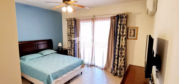 Albrook, Venta en Apartamento en Embassy Village en piso bajo, solo para inversion
