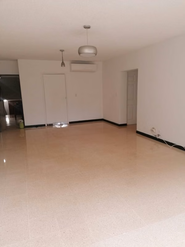 Sell Apto in San Francisco Calle 74