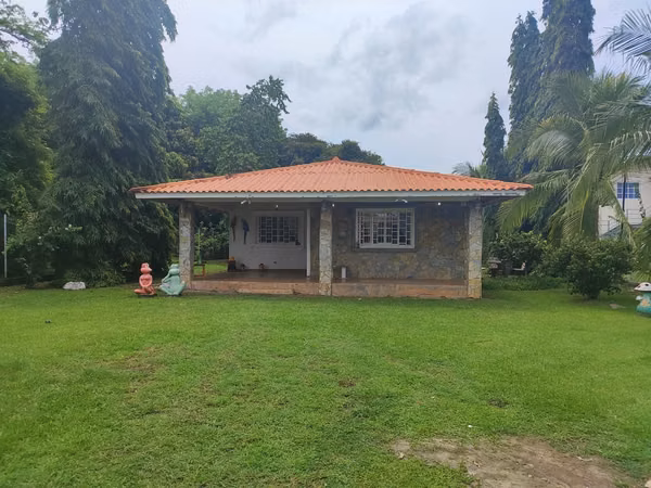 HOUSE FOR SALE IN LAS LAJAS, CORONADO – USD 130,000