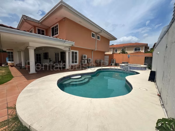 Venta Amplia Casa en Costa del Este  Ph Palmeras 26*6913Mfk