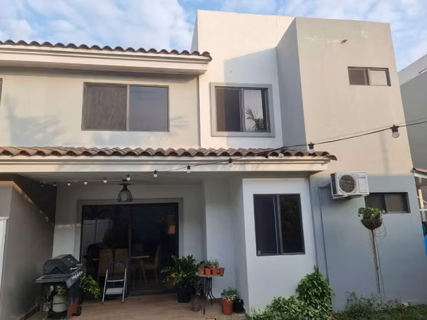 VENTA CASA BRISAS NORTE