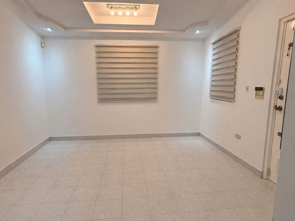  FOR RENT – REMODELED HOUSE IN CONDADO DEL REY 