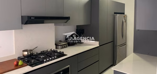 San Francisco, venta a precio de oportunidad,  apartamento en San Francisco Bay, vista al mar