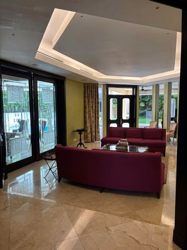 *Se Vende* Hermosa Casa en Altos del Golf