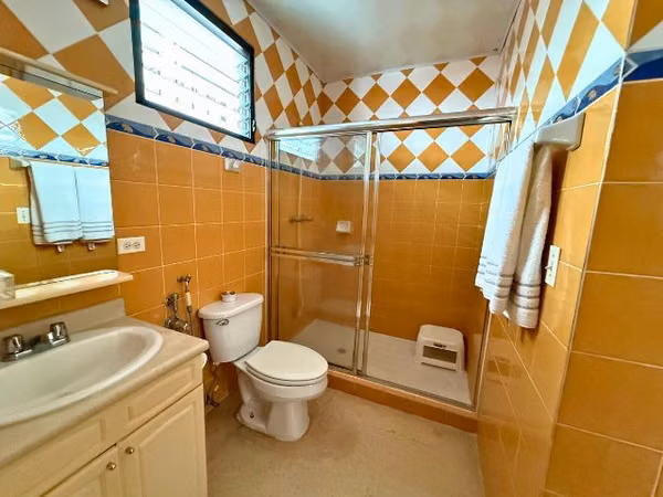 Dos Mares, Family Home with Large Garden and excellent price ID 26024