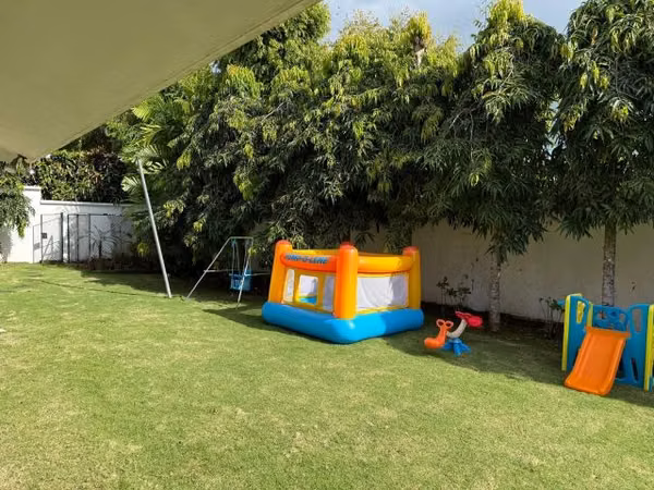 Dos Mares, Family Home with Large Garden and excellent price ID 26024