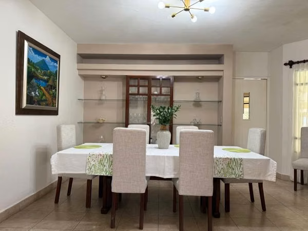 Dos Mares, Family Home with Large Garden and excellent price ID 26024