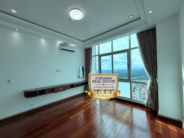 ELITE 500 - 3 BEDROOMS - $275,000 DL