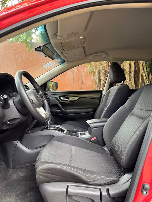NISSAN XTRAIL 2019 $10.900