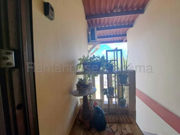 Apartment For Sale In Gorgona ABS