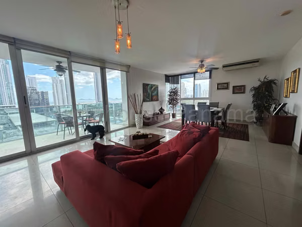 Apartment for sale in Costa del Este