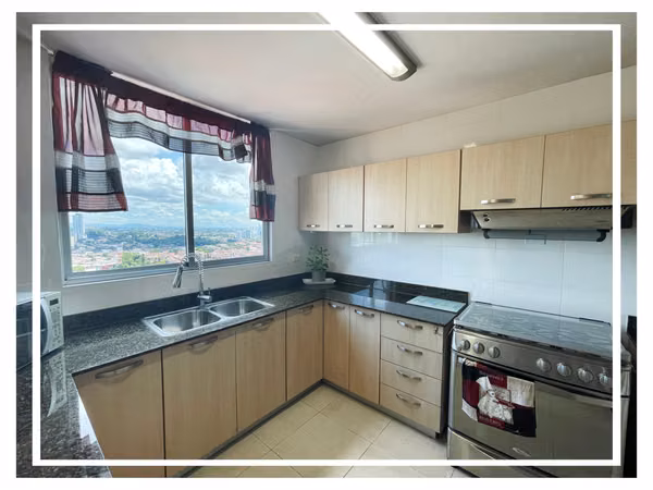SPACIOUS APARTMENT FOR SALE IN VILLA OF THE FOUNTAINS