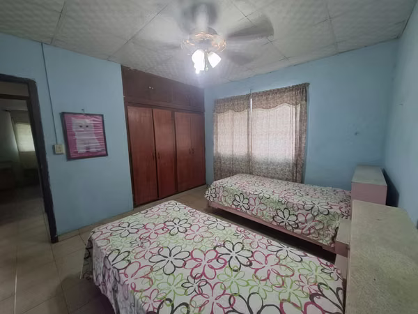 House for Sale in Aguadulce, Land of 1252 m ².