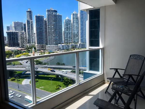 Exclusive 2026 Opportunity in Avenida Balboa | Furnished Apartment with Ocean View