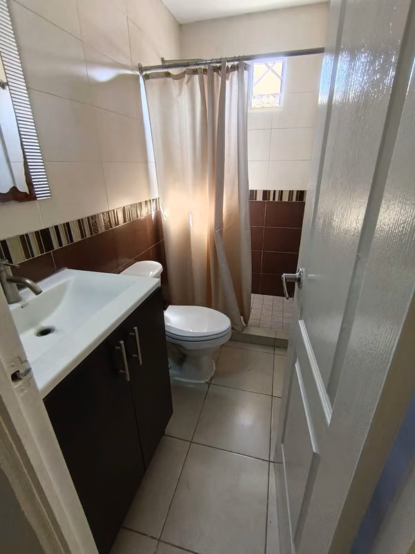 HOUSE FOR RENT IN LA CHORRERA, 120M2, 3 BEDROOMS, GATED COMMUNITY.