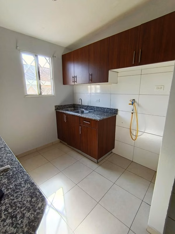 HOUSE FOR RENT IN LA CHORRERA, 120M2, 3 BEDROOMS, GATED COMMUNITY.