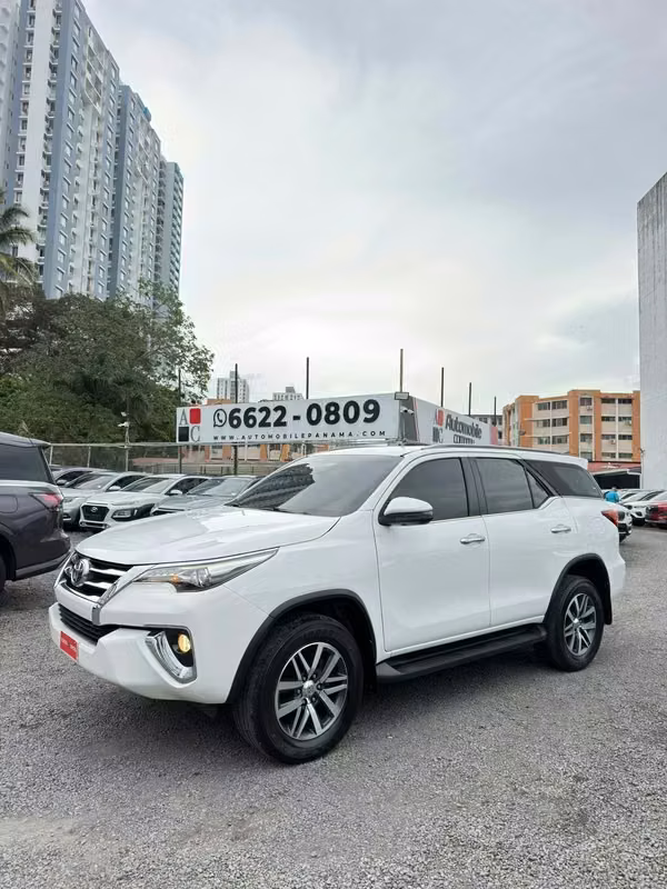 Toyota Fortuner 2020