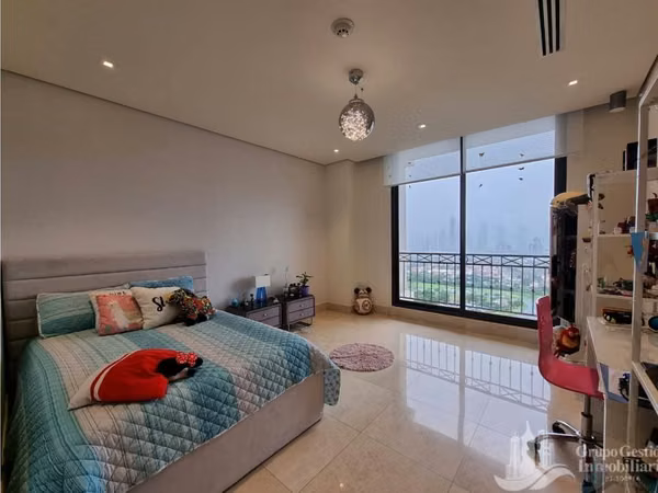 PENTHOUSE EN SANTA MARIA CON PISCINA 5/R ASCENSOR 700MTS MLD