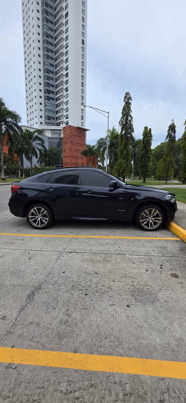 BMW X6 xDrive50i M Sport 2018 |  Full Extras