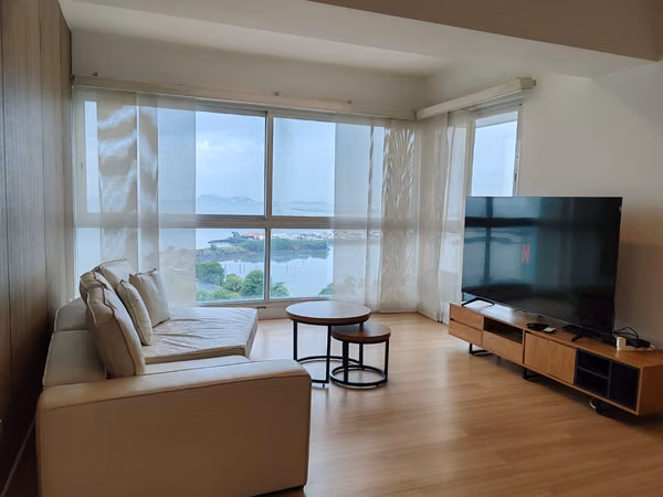PH Vista del Mar, Avenida Balboa, Panama, Front to the Sea, Renovated
