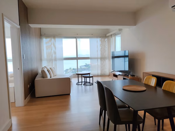 PH Vista del Mar, Avenida Balboa, Panama, Front to the Sea, Renovated