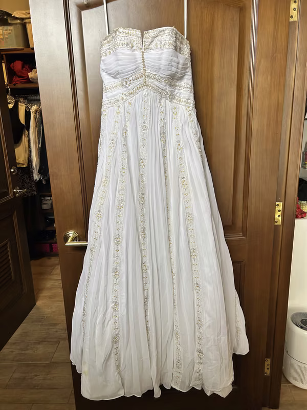 White Dress - Bride or 15 Years